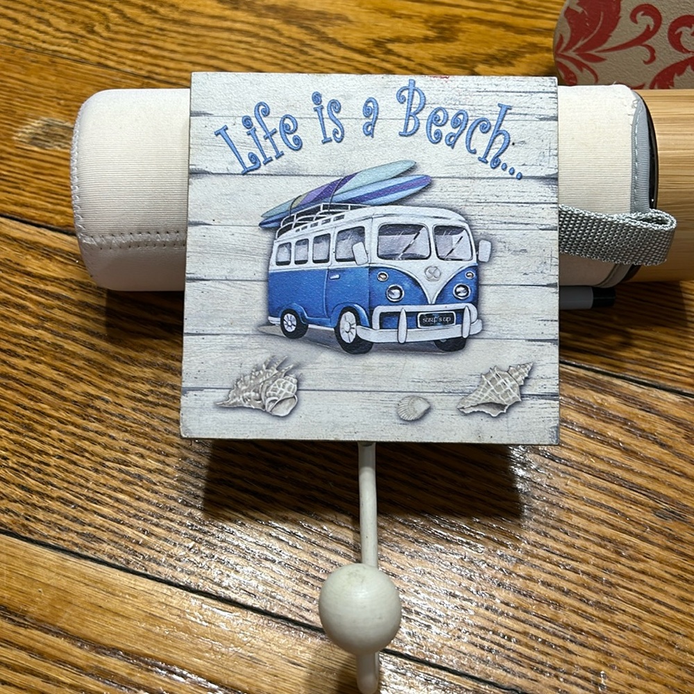Beachcombers Volkswagen wall hook.  Life is a Beach white with blue VW van.
